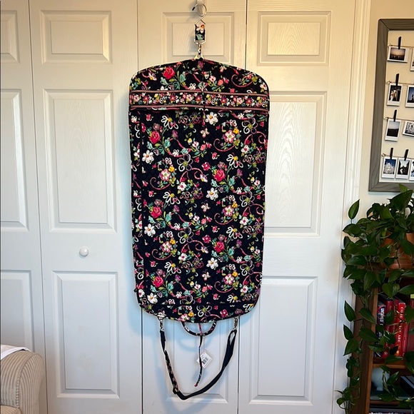 NWT Vera Bradley Floral Garment Bag Ribbons - Picture 2 of 6
